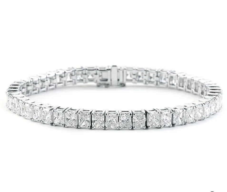 Emerald Cur eternity bracelet